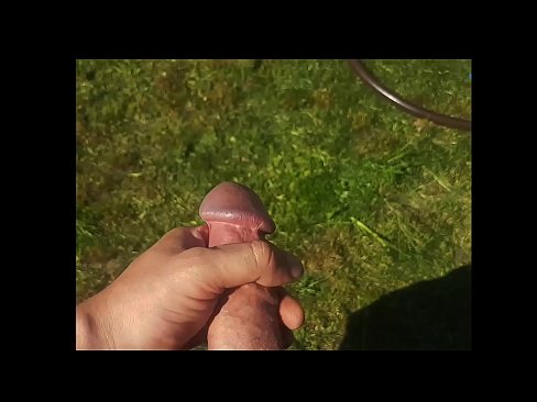 ❤️ Bidh hottie a 'faighinn a pussy pinc fucked agus cums le squirt ann an gàrradh samhraidh ❤❌ Bhidio fucking leinn gd.xxxhdporn.ru ﹏
